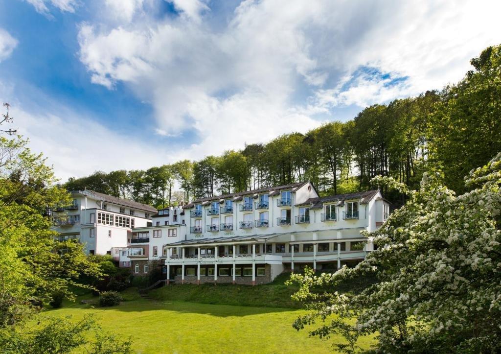 Akzent Waldhotel Rheingau Geisenheim Exterior photo